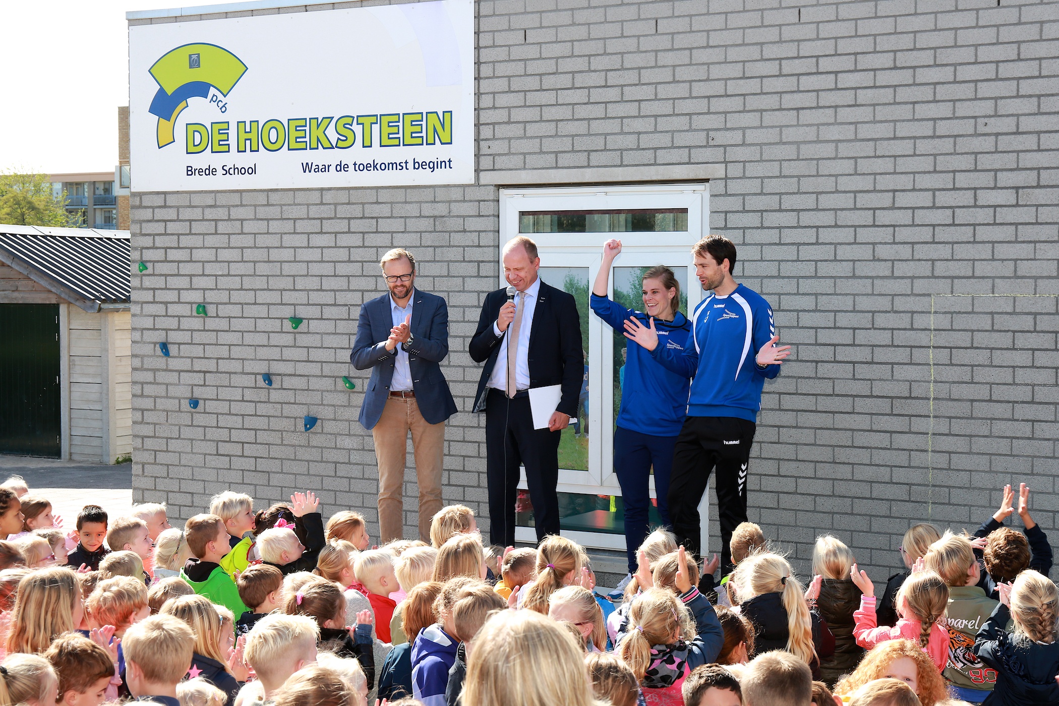  Eerste uitgave Sportpas Velsen nieuwe stijl uitgereikt